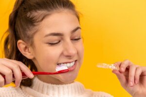 Some Natural Teeth Whitening Treatments