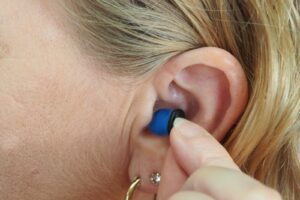 Causes And Symptoms Of An Ear Infection