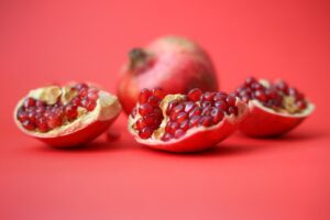 Include Pomegranate Extract In Your Sunscreen