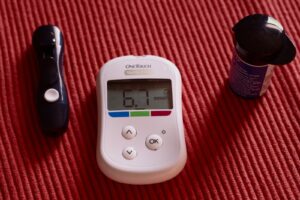 Keep Track Of Your Blood Sugar Levels Consistently