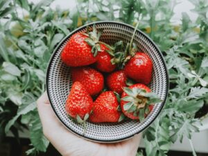 Mashed Strawberries Can Actually Help To Whiten Your Teeth