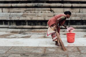 Avoid Sweeping Your Floors When Dealing With Asthma