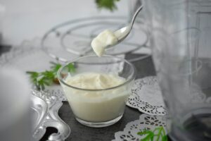 The Bacteria In Plain Yogurt May Aid In The Treatment Of A Yeast Infection