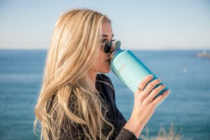 Drinking Lots of Water Can Help You Lose Weight