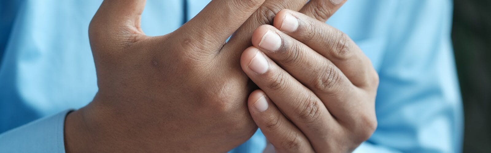 Arthritis Symptoms And Treatments - Remedies For Pain Relief