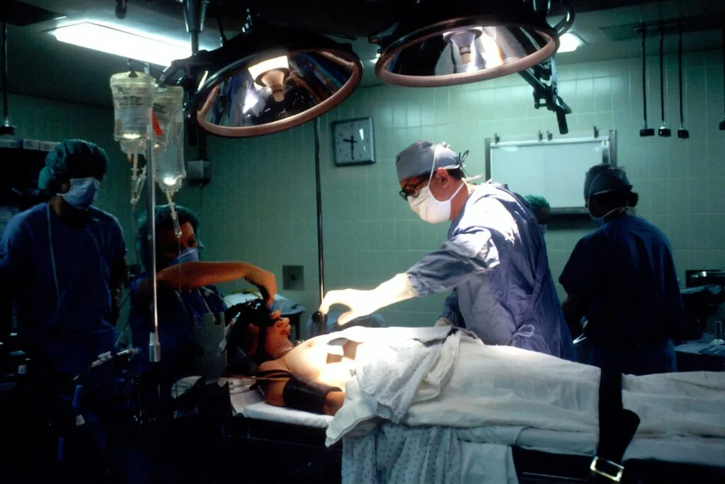 Symptoms and Causes of Acute Flaccid Myelitis - Risk Factors and Treatment