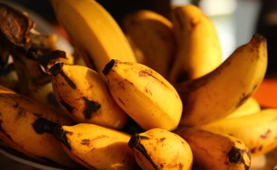 Boost Metabolism and Get Better Skin with Banana Powder